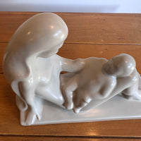 Haeger Ceramic Mom Mother Baby Sculpture Statue Midcentury Vintage