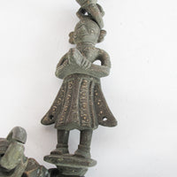 Cast Bronze Figures Elephant Chain
