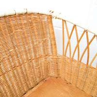 Wicker Bassinet with Wood Bottom