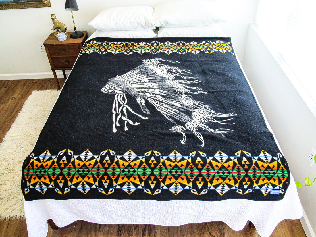 Pendleton Woolen Mills Reversible Beaver State Throw Camp Blanket