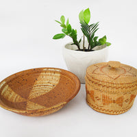 Dave Shaner Hand Spun Ceramic Pottery Serving Bowl Dish