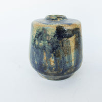 Ceramic Pottery Vase With Swirl Design