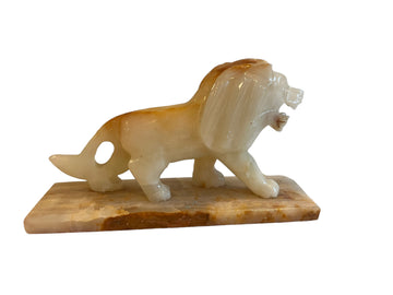 Onyx Stone Lion Sculpture Statue from Mexico