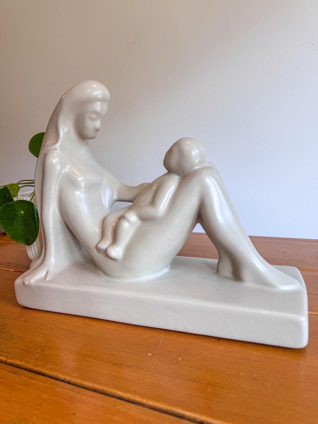 Haeger Ceramic Mom Mother Baby Sculpture Statue Midcentury Vintage