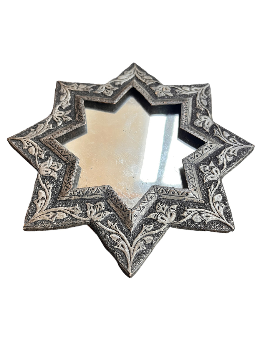 Metal Star Wall Mirror