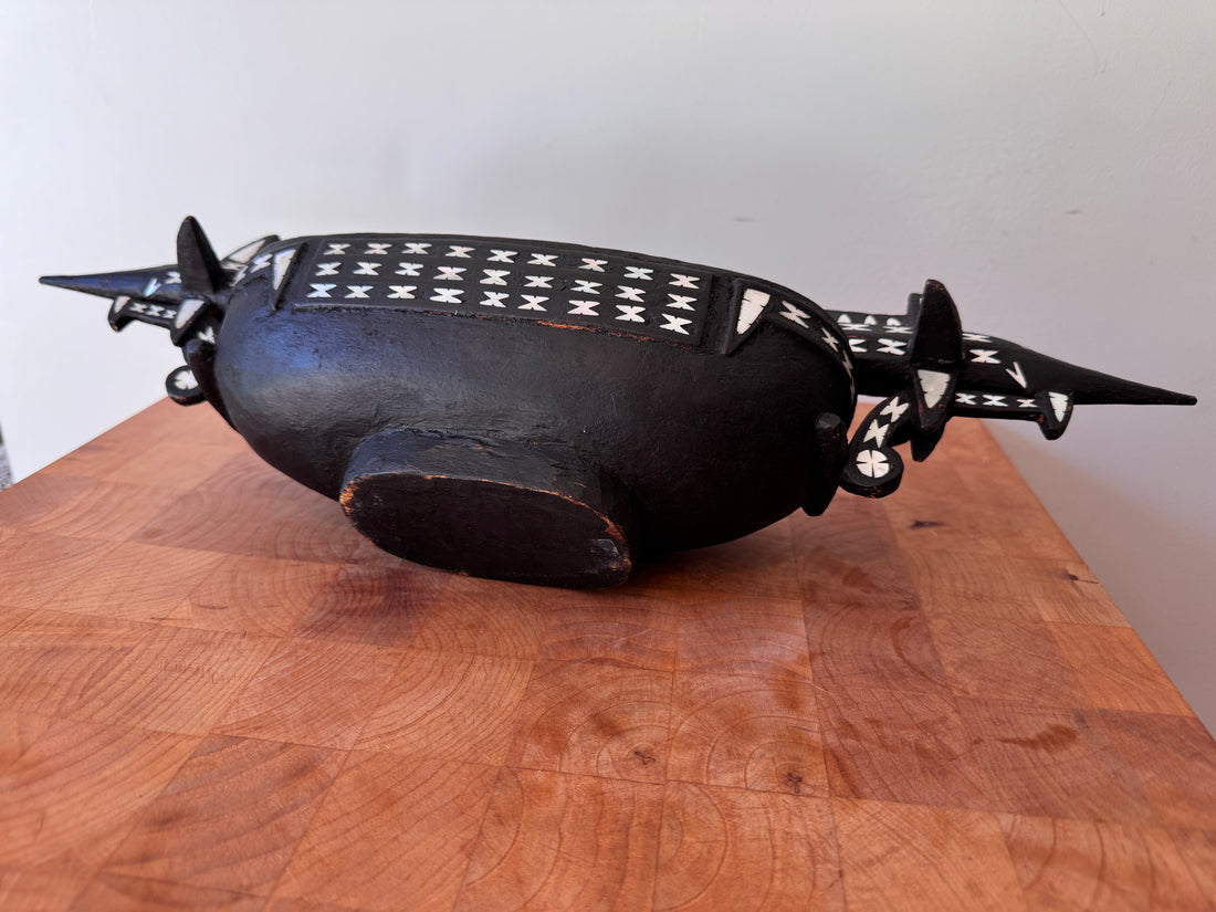 Pearl Inlay Solomon Islands wood bowl art