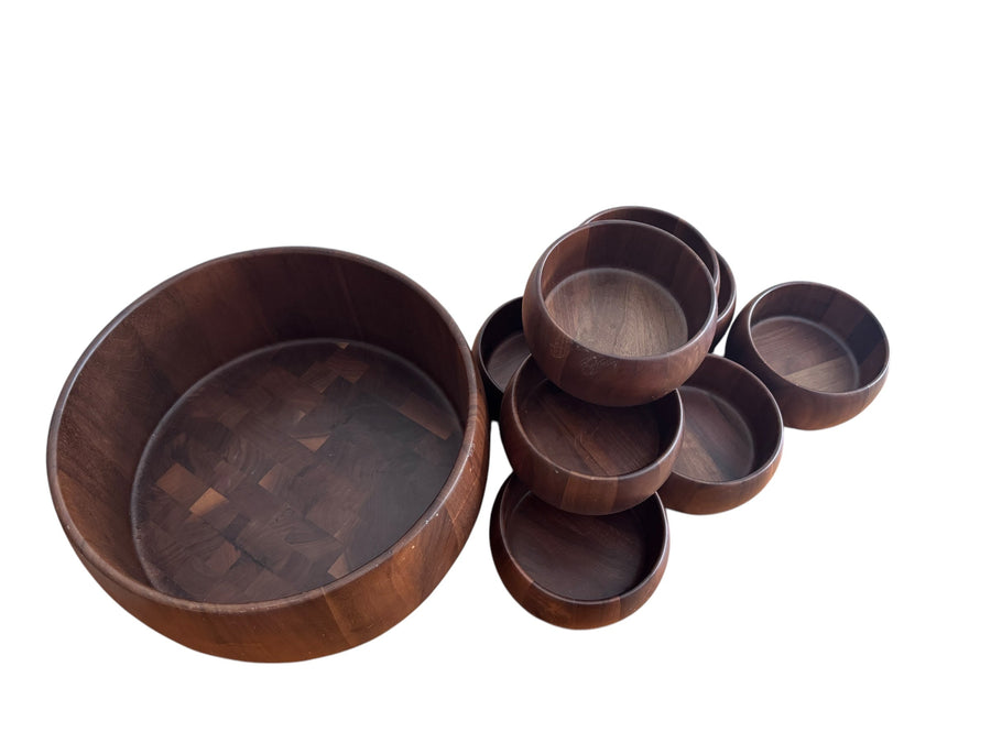 Diversified Industries Division Walnut Bowls Set of Nine 9 Made in the USA