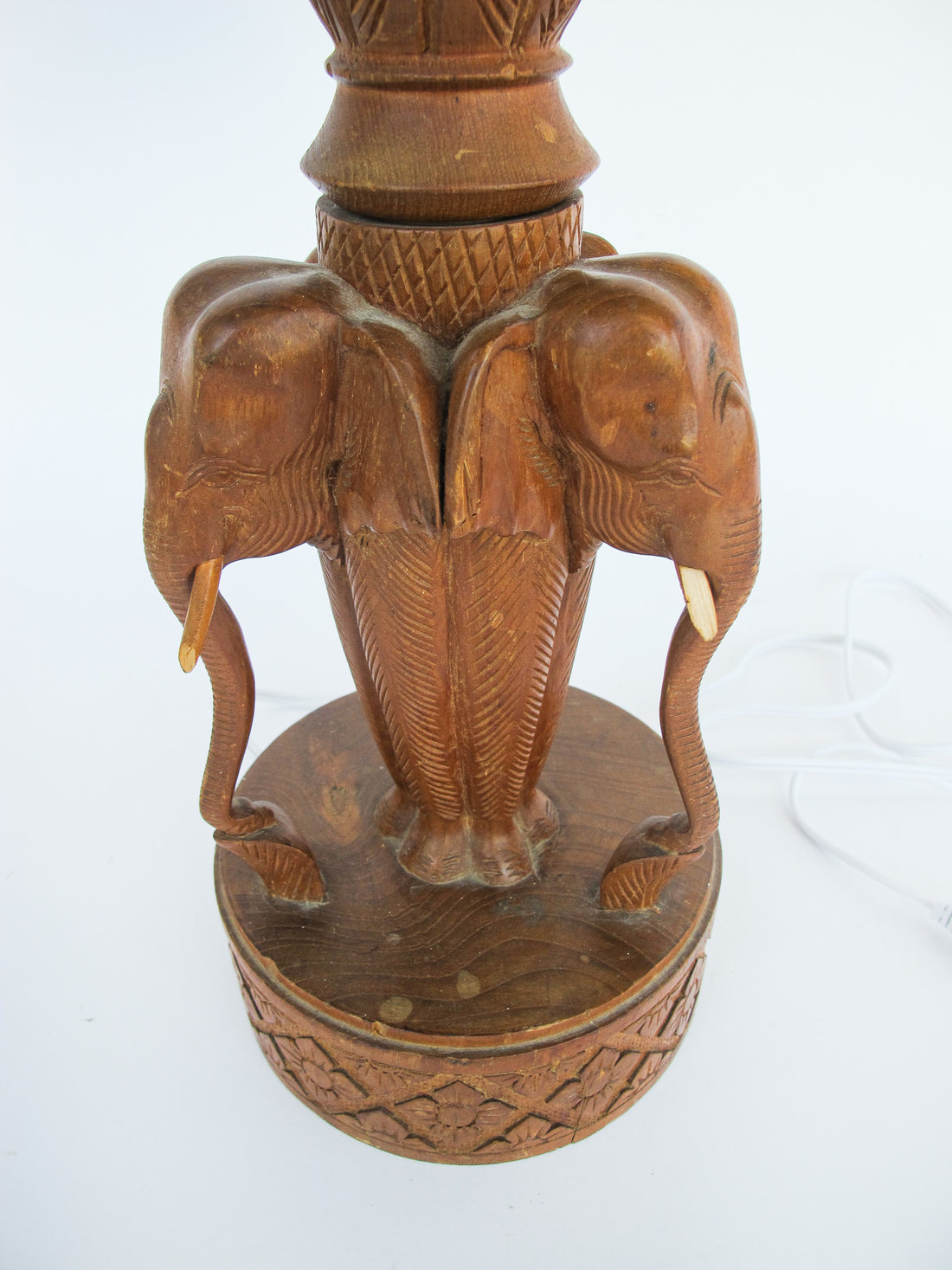 Wood Carved Elephant Base Table Lamp with Shade