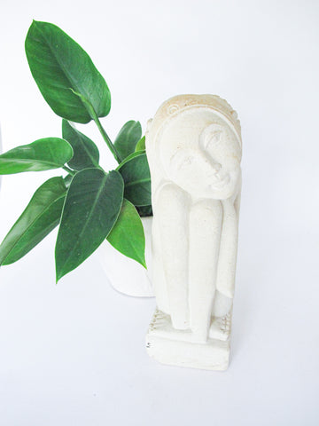 White Sandstone Feminine Statue Sculpture