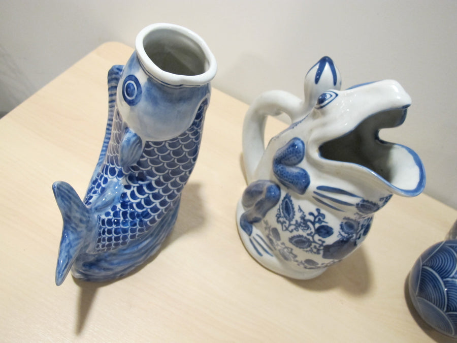 Porcelain Vase Boxes Blue and White Porcelain Fish Frog Turtle Ginger Jar