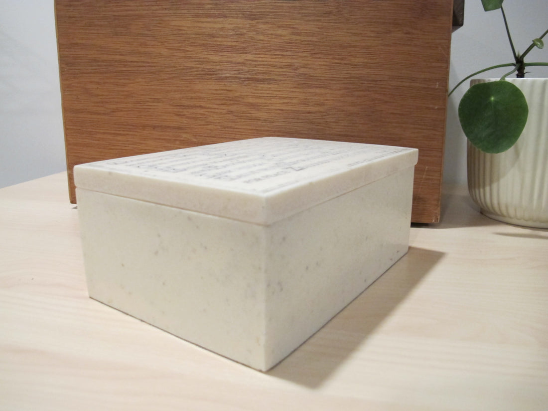 White Resin Box ABCs of Life R. Stewart 2005