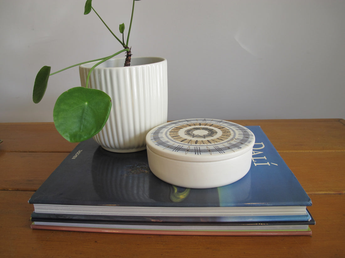 Sascha Brastoff Midcentury Ceramic Box
