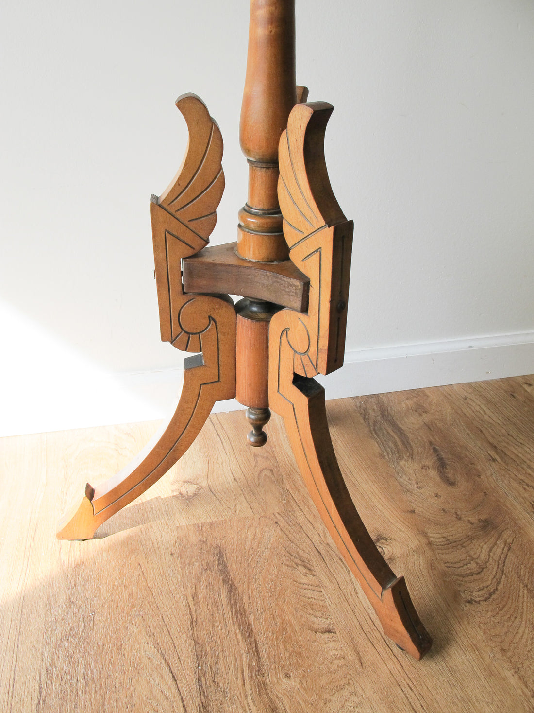 Victorian Wood Plant Stand Antique