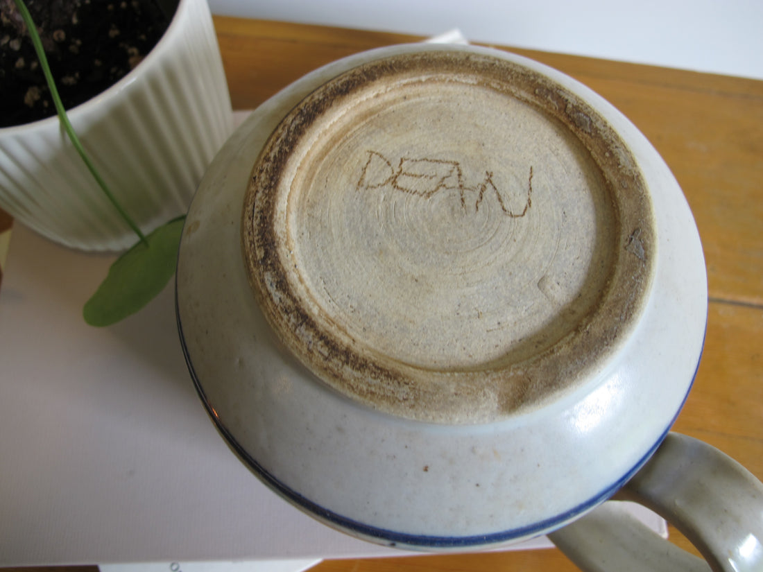 Vintage Dean Pottery Teapot – Handcrafted Ceramic Stoneware Tea Pot