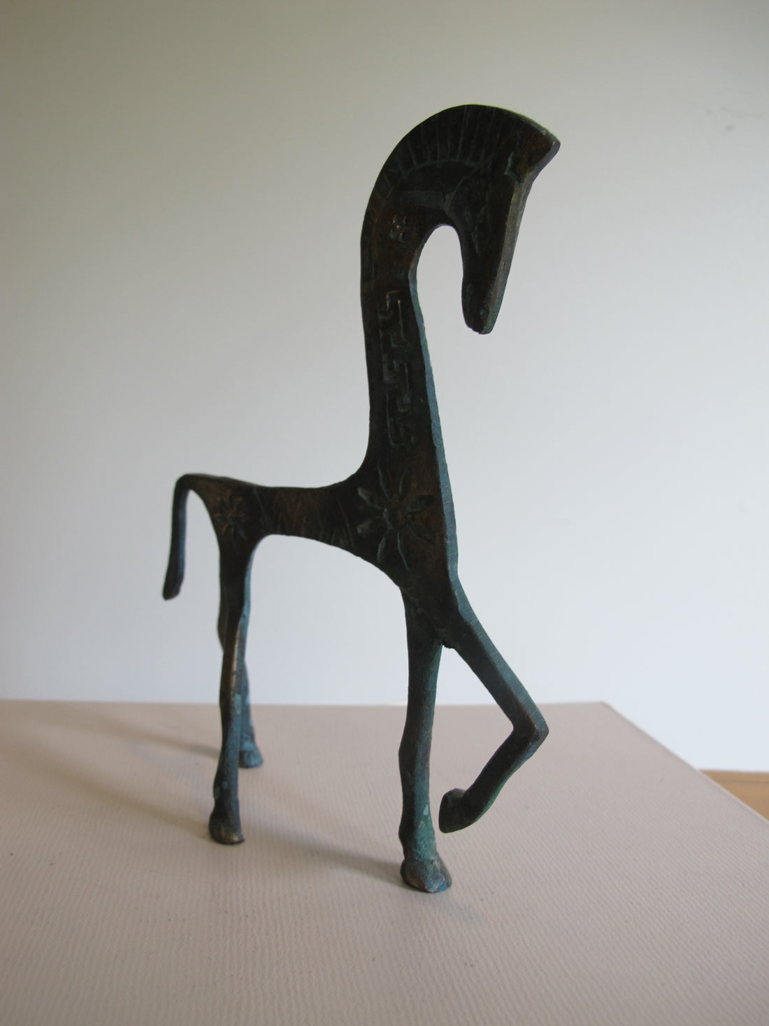 Vintage Oxidized Brass Horse Figurine – Patina Equestrian Sculpture Decor