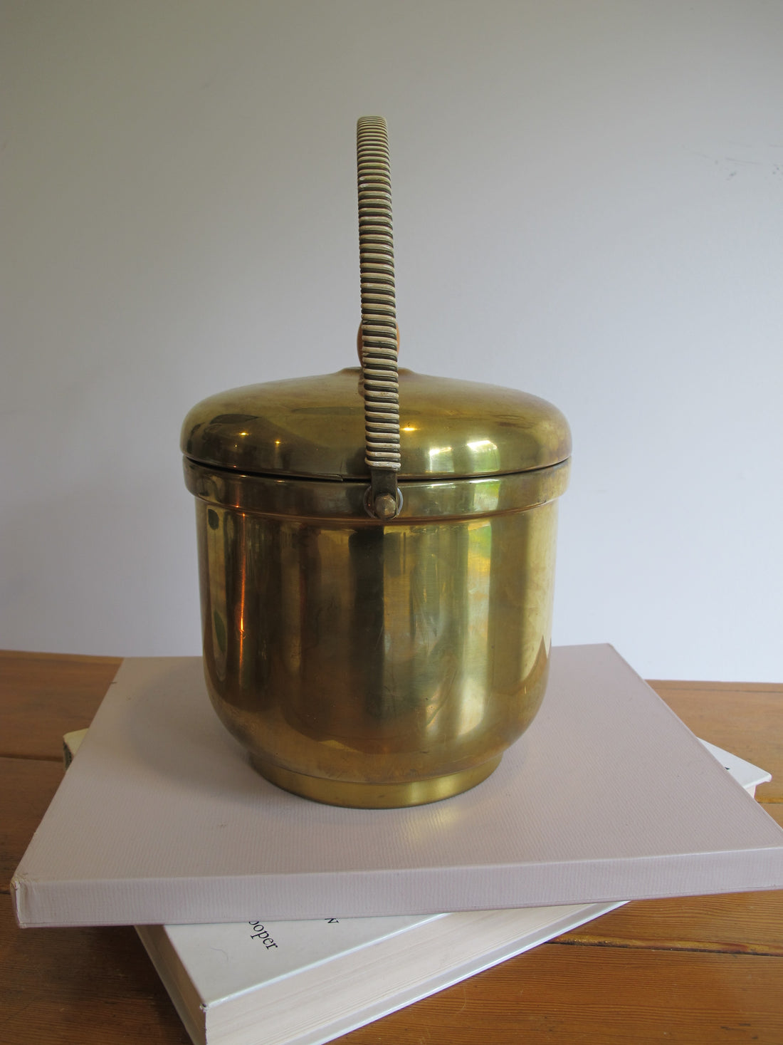 Vintage Pyrex & Brass Mid-Century Ice Bucket with Lid – Retro Barware Serving Accessory