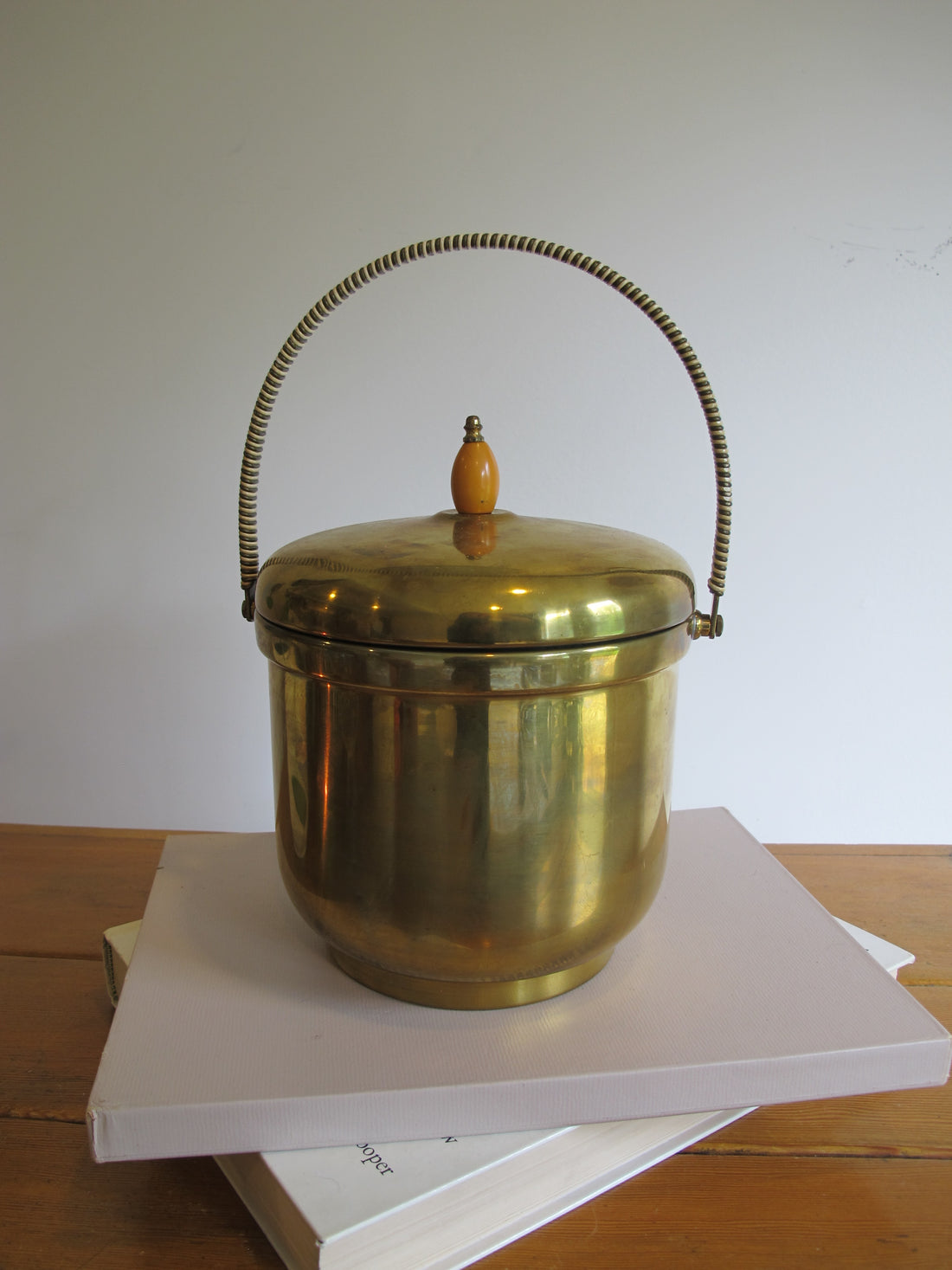 Vintage Pyrex & Brass Mid-Century Ice Bucket with Lid – Retro Barware Serving Accessory