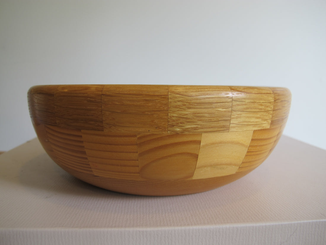Artisan Lathed Wood Bowls – Hand-Turned Natural Wood Serving & Decor