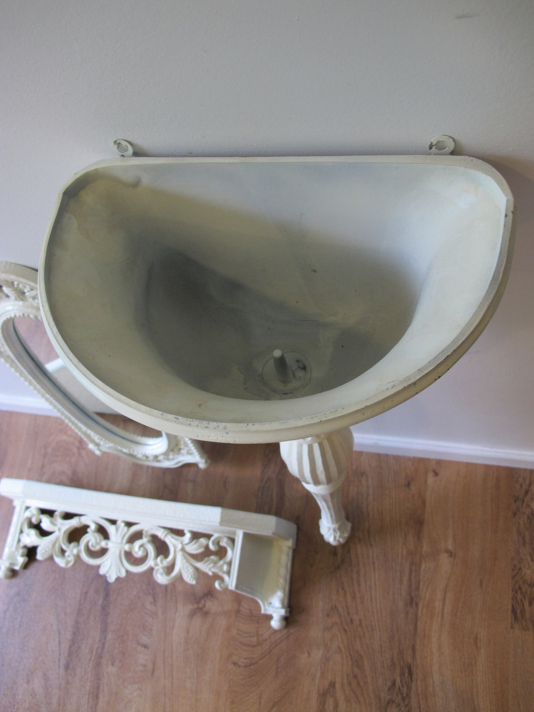 Vintage Homco Wall Décor Collection – Mirror, Planter & Shelf 