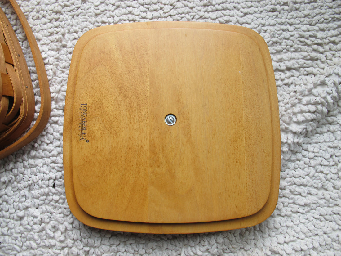 Longaberger Basket with Lid Vintage