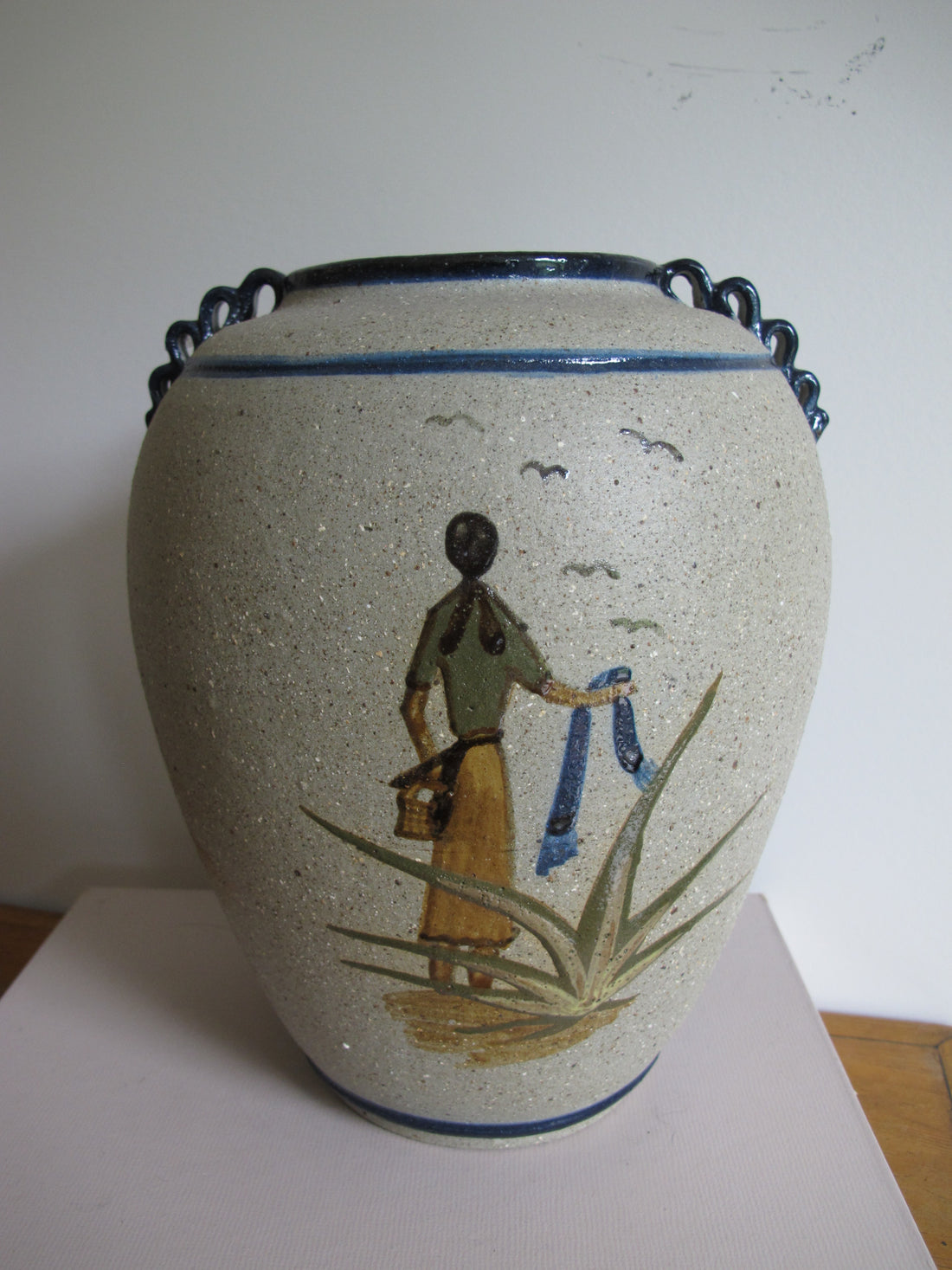 Tonala Vase Tecpatl GTO Mexico Mountain Art