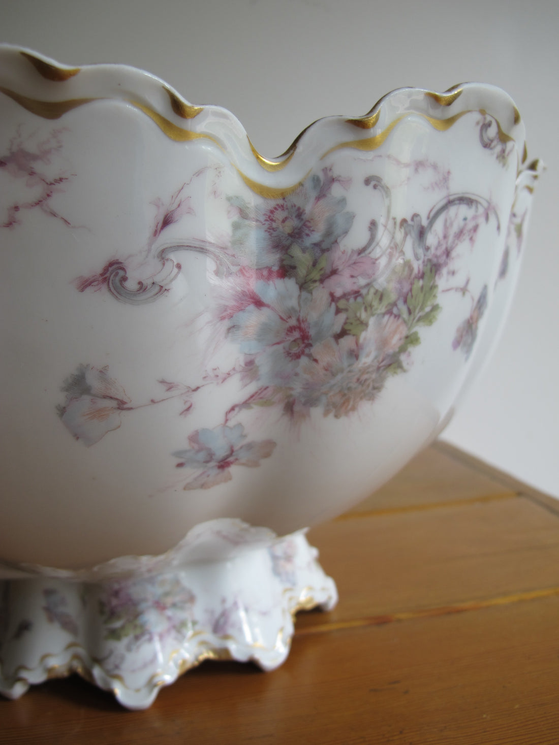 Antique Haviland France Hand-Painted Porcelain Bowl 