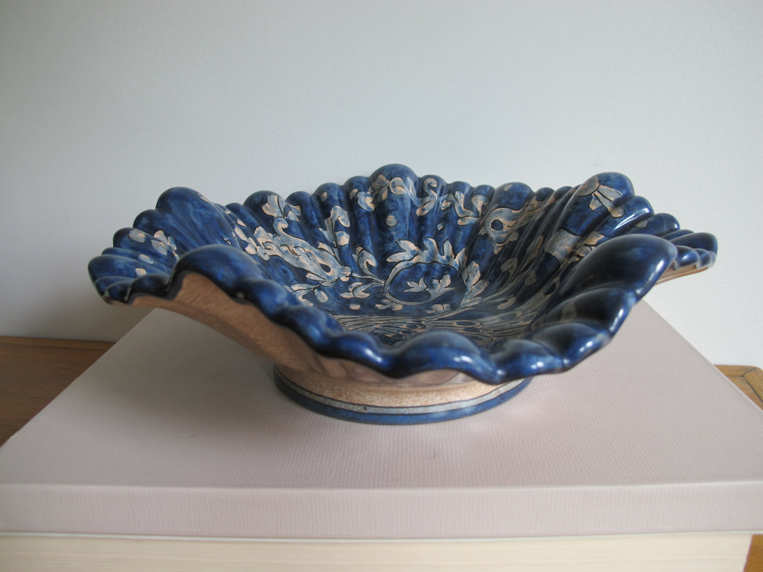 Vintage Biagioli Scalloped Bowl Gubbio Italy Blue & White Studio Pottery