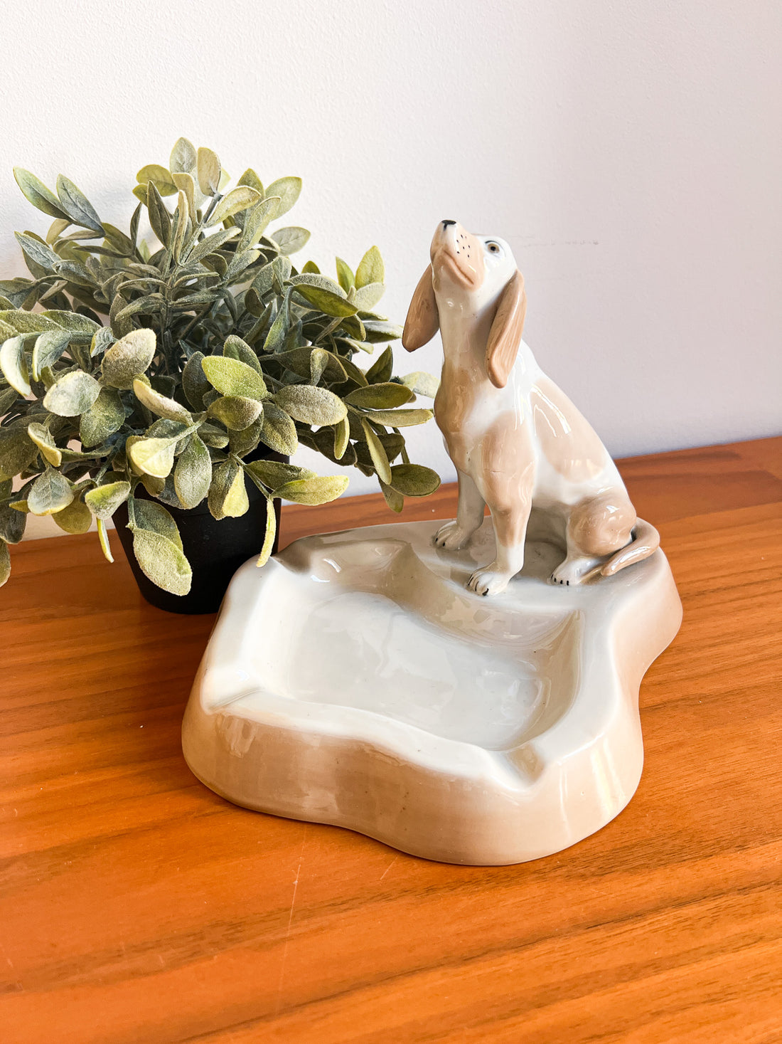 Dog Ashtray Porcelain Sculpture Figure