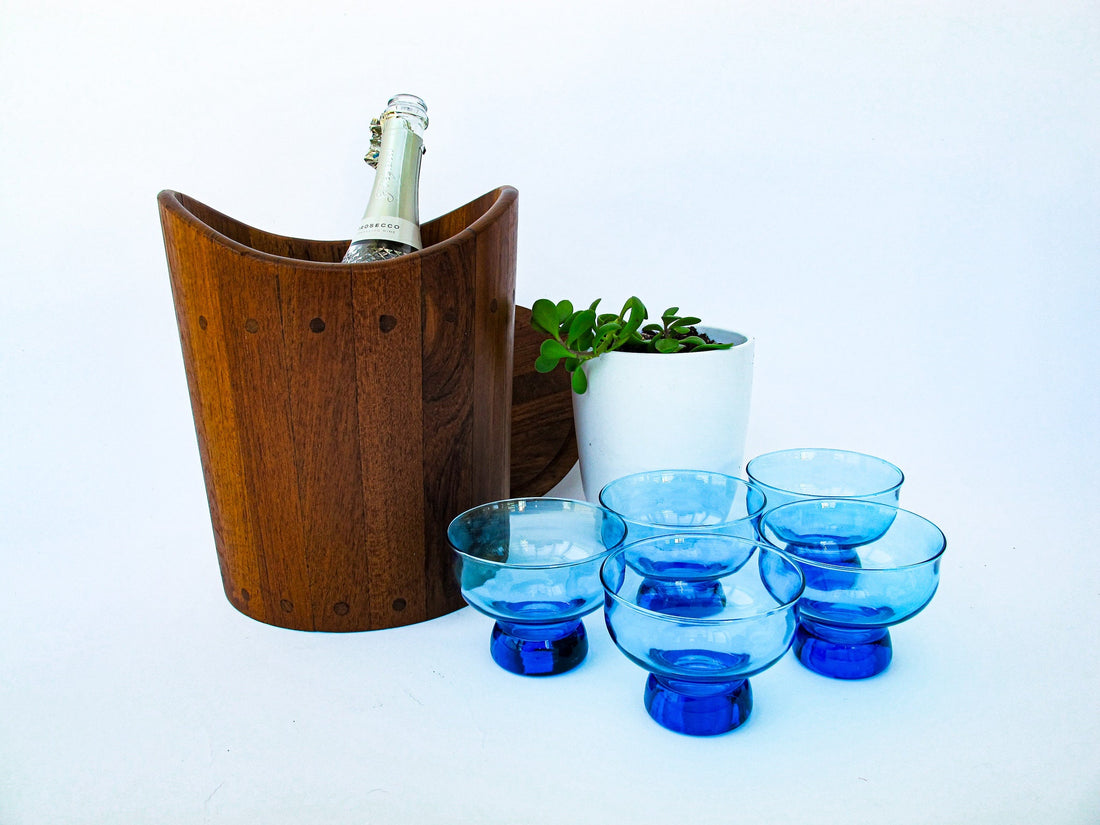 1960's Set of 5 Vintage Blue Cocktail Glasses