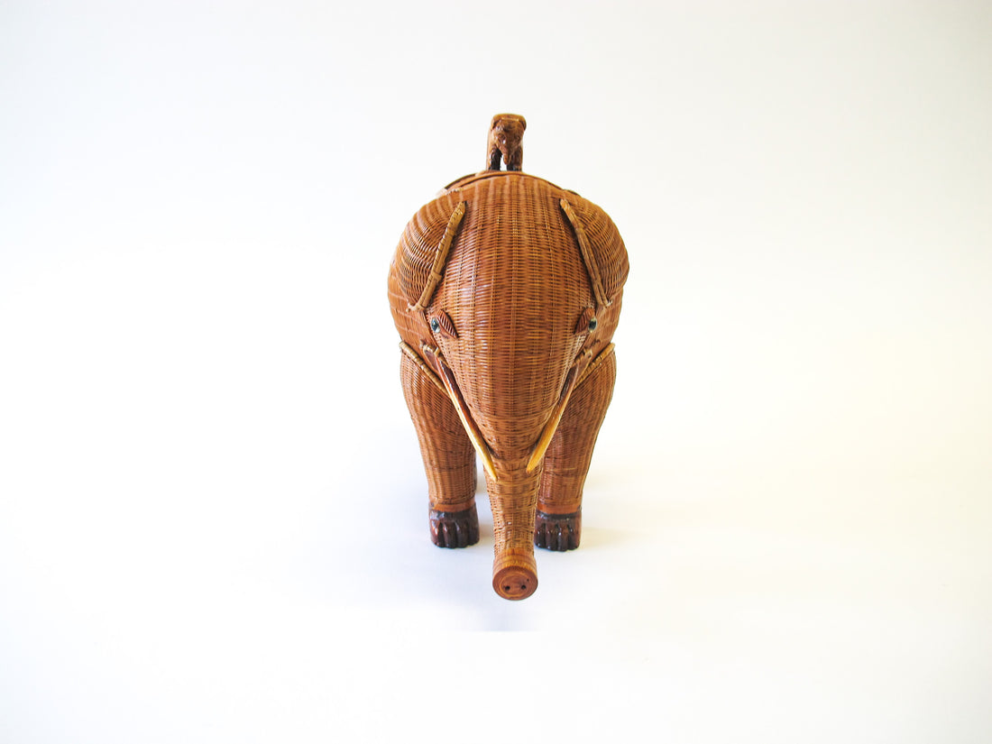 Hand Woven Elephant Basket with Lid