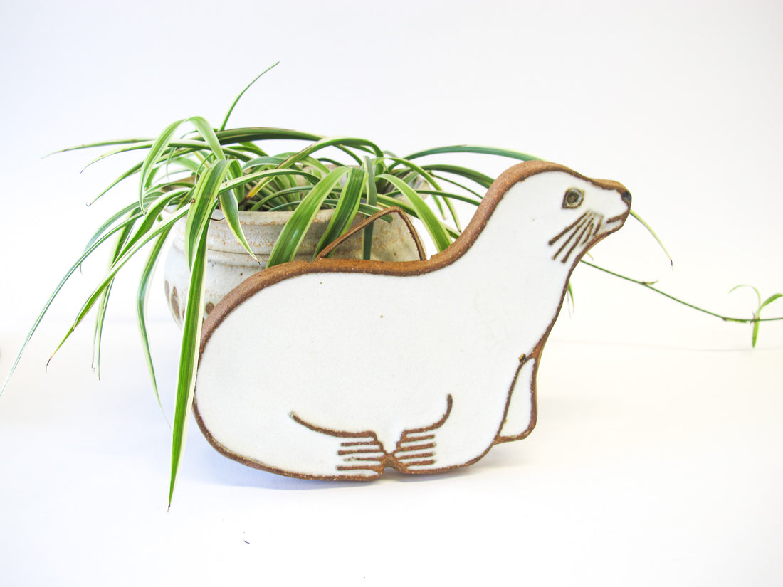 Pottery Seal Trivet in Rock Clay and White Glaze