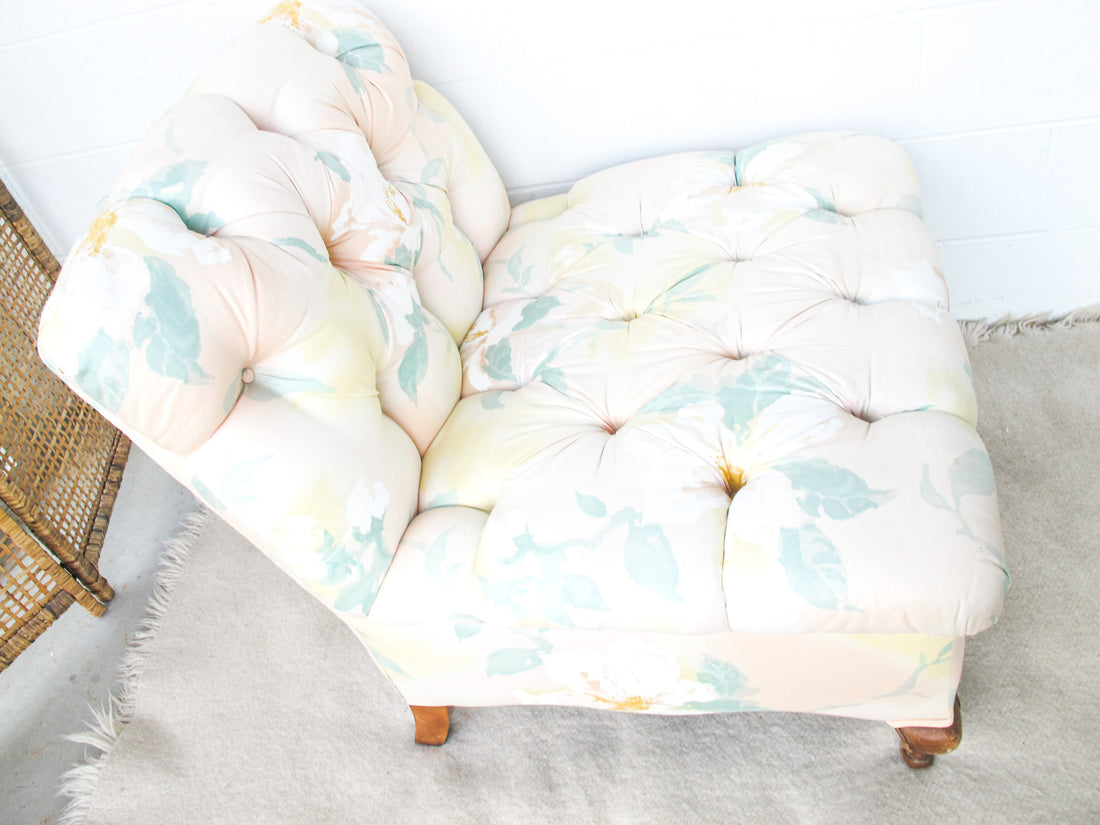 Floral Tufted Oversized Vintage Traditional Chair