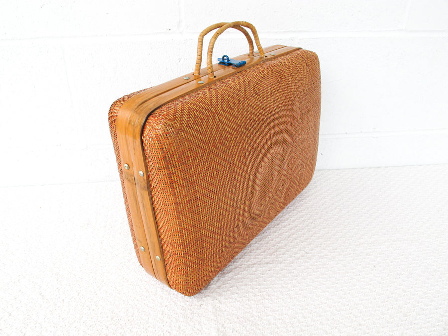 Woven Suitcase Purse Bag with Blue Clasp