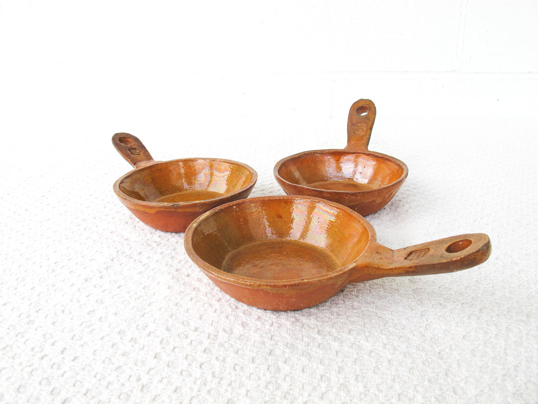 3 Ceramic Serving Dishes with Handles - Orange/Brown