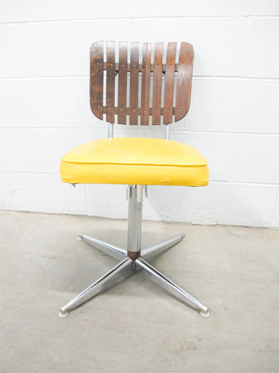 Midcentury Rotating Vinyl Chair with Slatted Wood Back and Chrome Base