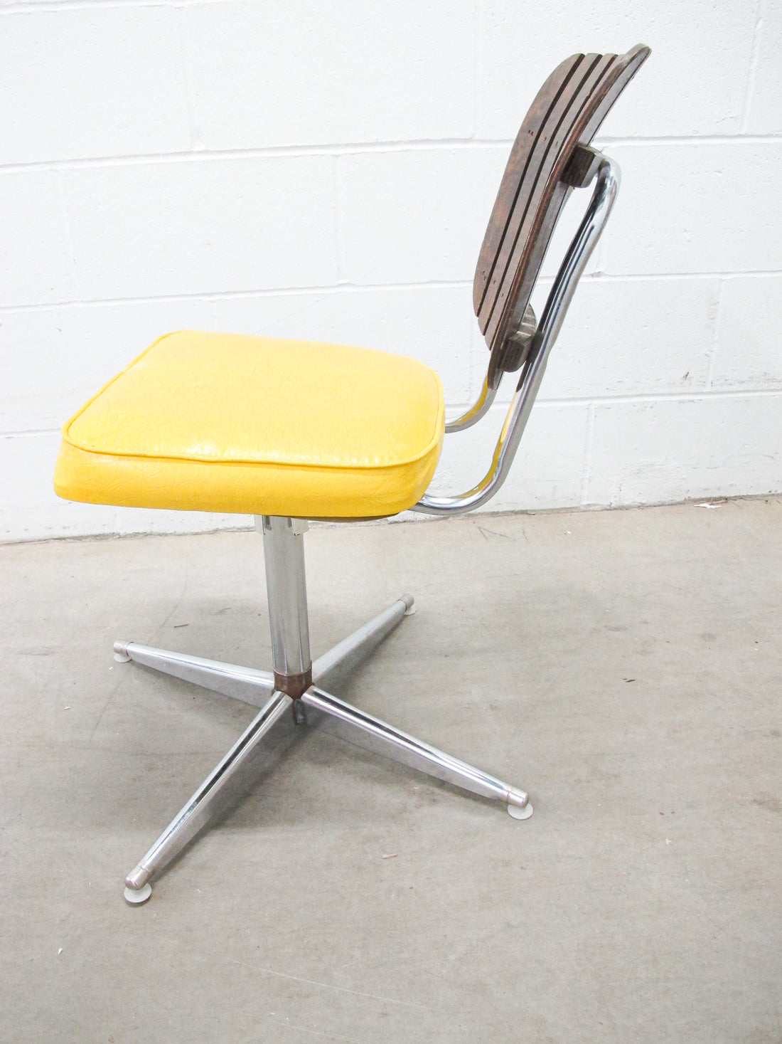 Midcentury Rotating Vinyl Chair with Slatted Wood Back and Chrome Base