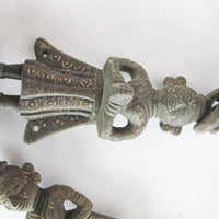 Cast Bronze Figures Elephant Chain