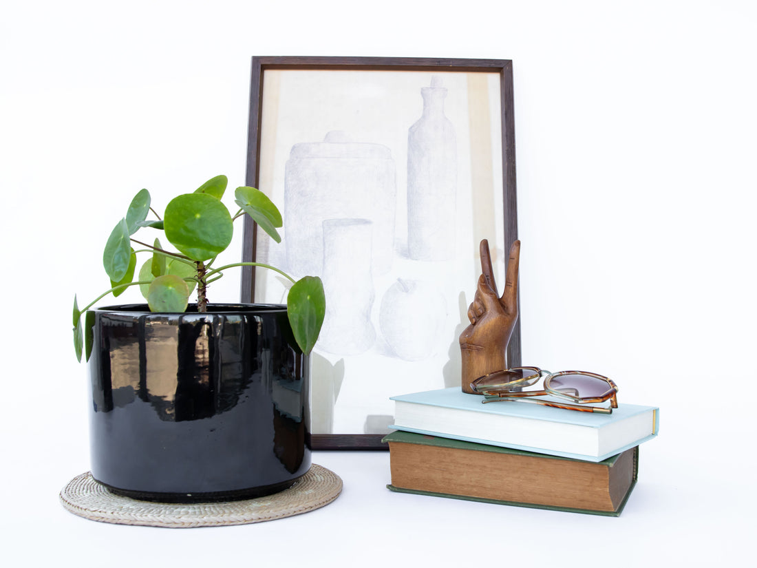 Midcentury Minimalist Ceramic Plant Pot