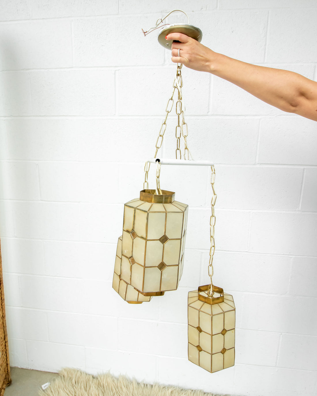 Mother of Pearl Pendant Lamp with Shell and Brass Detail