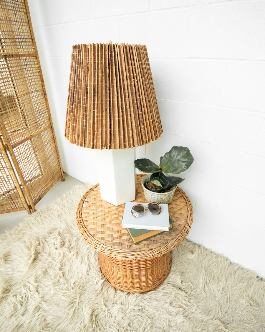 Woven Shade Vintage Ceramic Lamp with White Hexagon Base