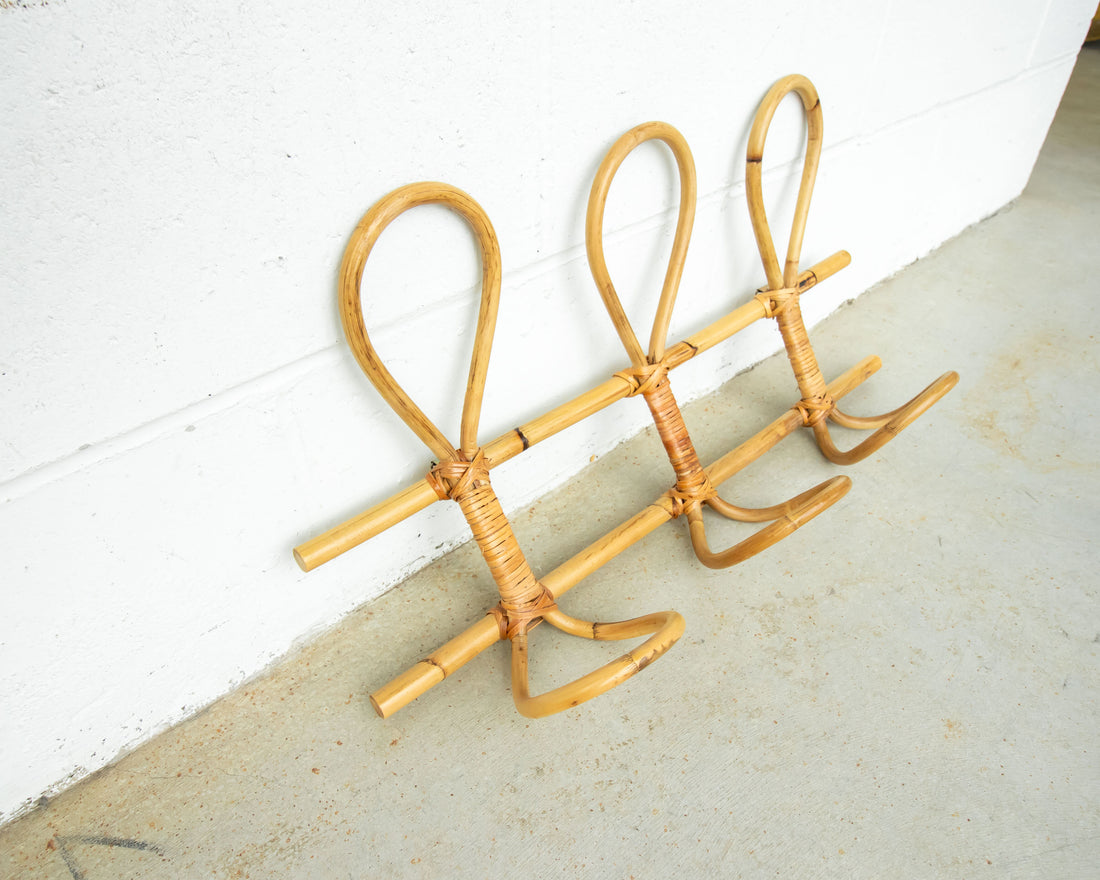 Bamboo Wall Rack with 3 loop hanging hooks