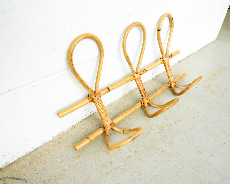 Bamboo Wall Rack with 3 loop hanging hooks