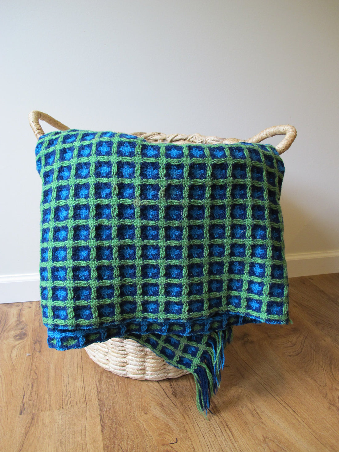 Vintage Pendleton Woolen Mills Woven Wool Double Sided Blanket/Throw - in Lime Green, Navy and Light Blue