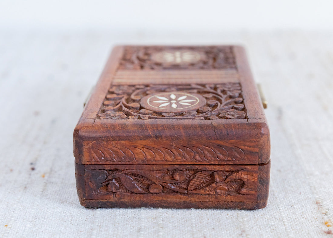 Teak Rose Wood Jewelry Trinket Box With Shell Inlay and Brass Handles Made in India