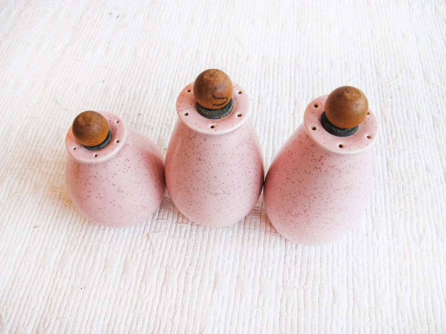 Set of Three Retro Atomic Speckled Pink Salt Pepper Sugar Spice Shakers