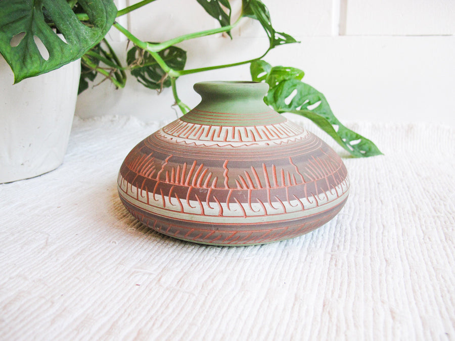 Navajo Pottery Vase in Green, Terracotta, White