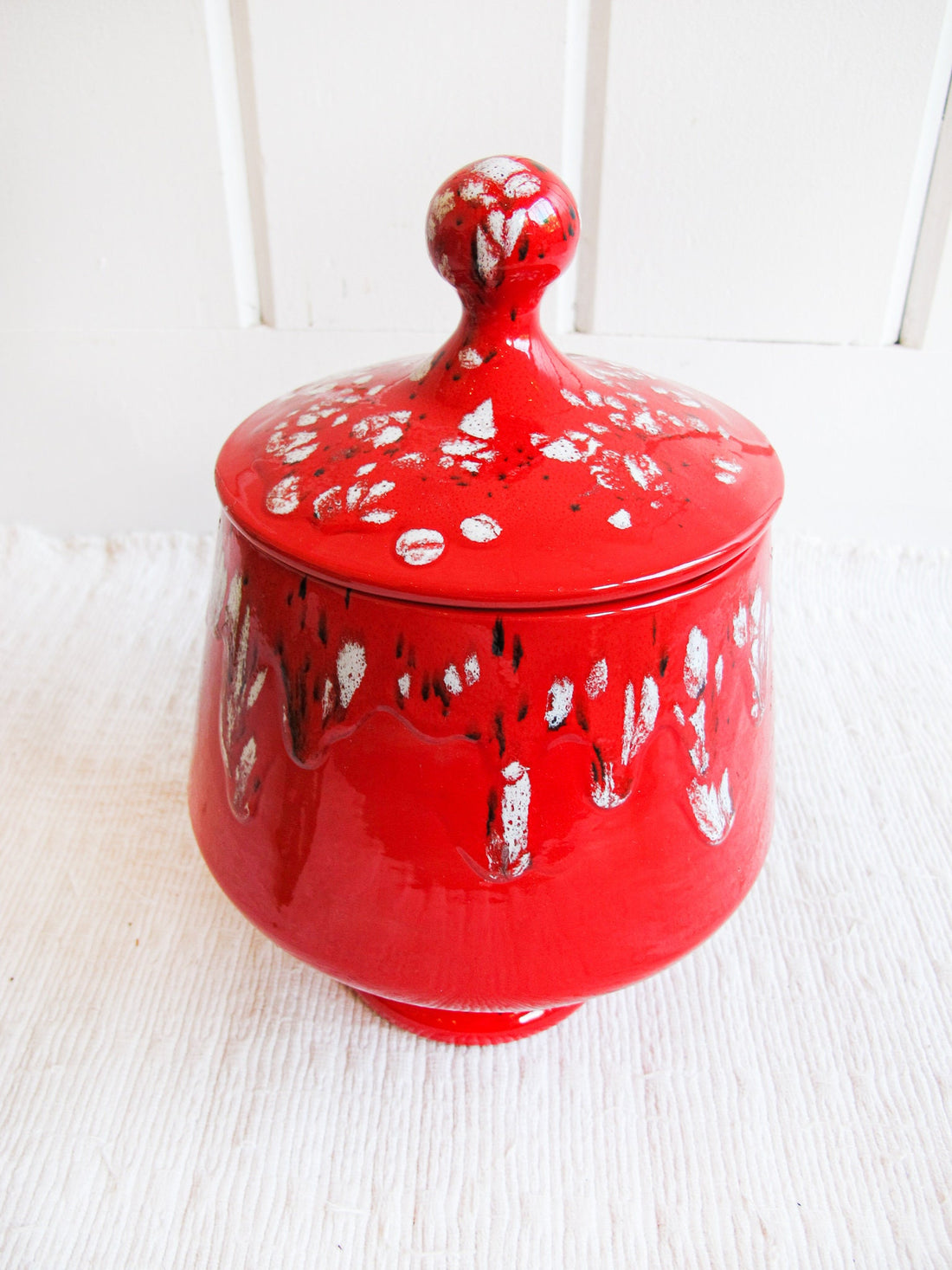 Volcano Cookie Jar With Lid Drip Glaze Red with Black and White Speckled Made in the USA
