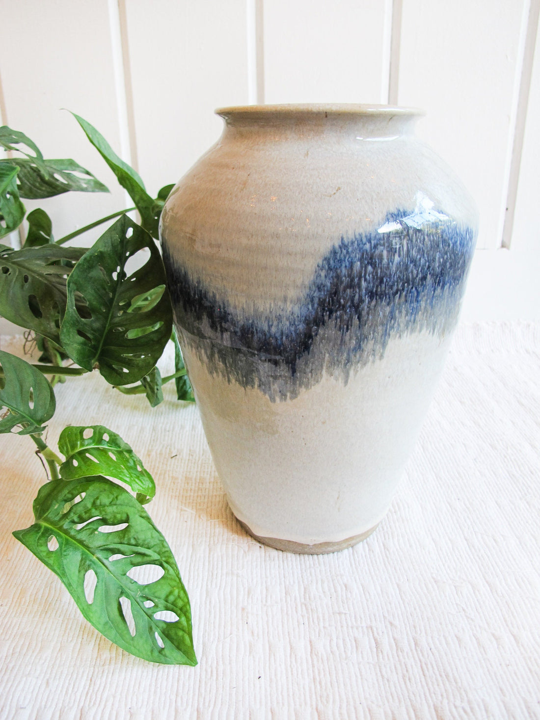 Ceramic Floor Pot Vase with White and Bright Indigo drip Glaze