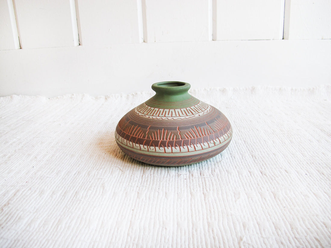 Navajo Pottery Vase in Green, Terracotta, White