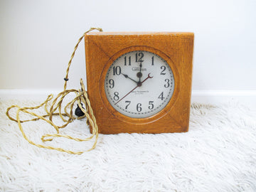 Telechron Electric Oak Framed Clock Made in the USA